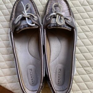 Sperry loafer